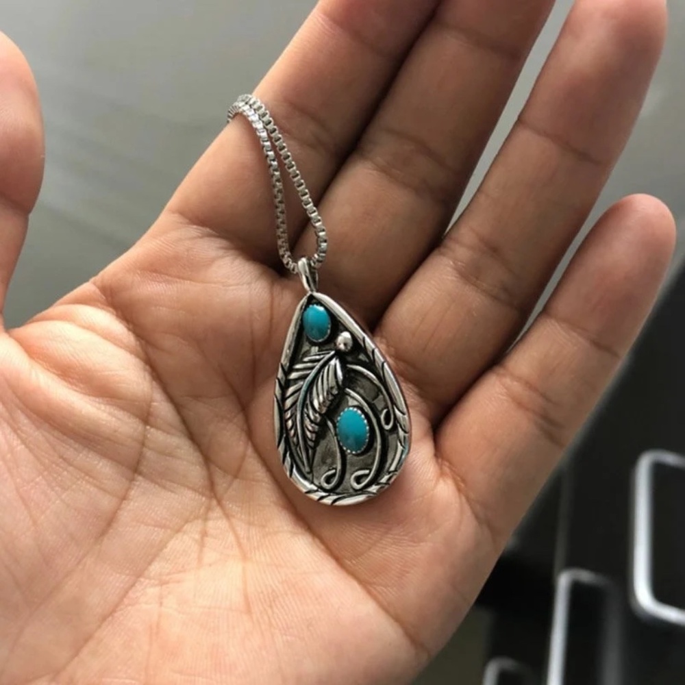 Teardrop Turquoise Leaf Pendant